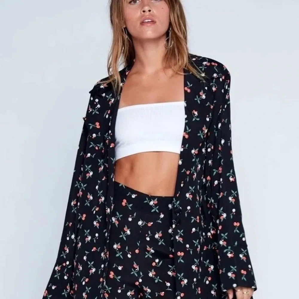 Flynn Skye Revolve Blair Blazer In Cherry Bomb Oversized Blazer (106) - Picture 2 of 6